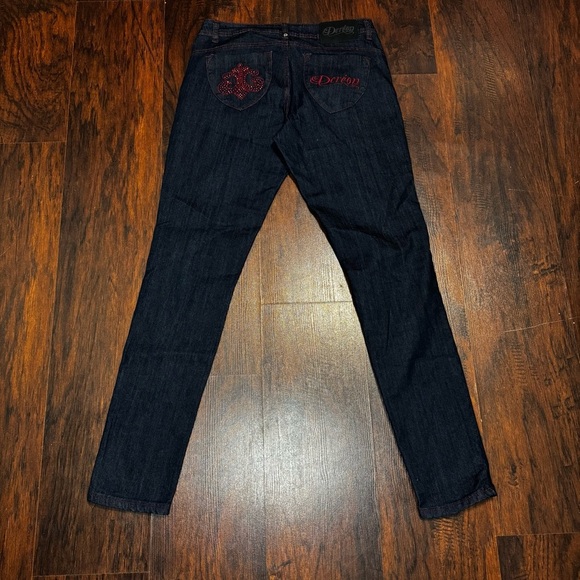 Dereon WoMen's Deep Indigo Skinny Jeans 9/10 EUC - Picture 7 of 10